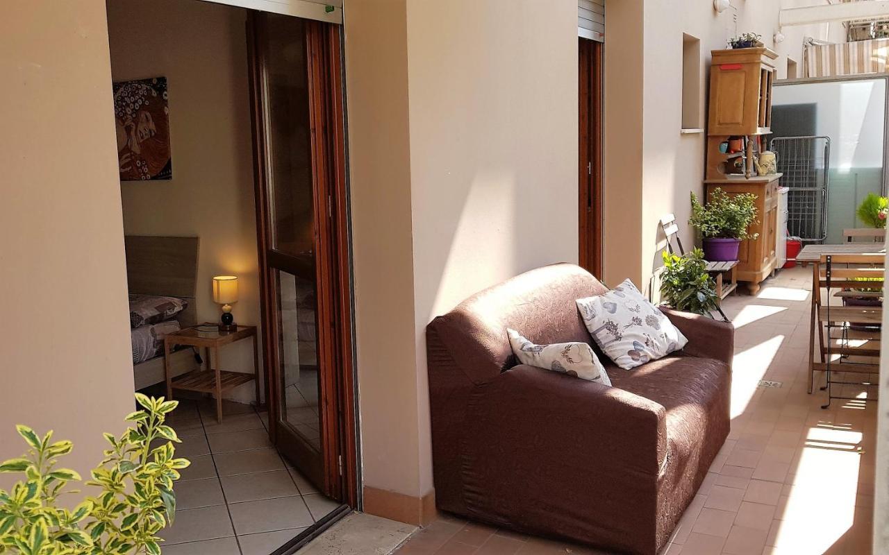 Palazzo Wanny Free Parking & Terrace Apartment